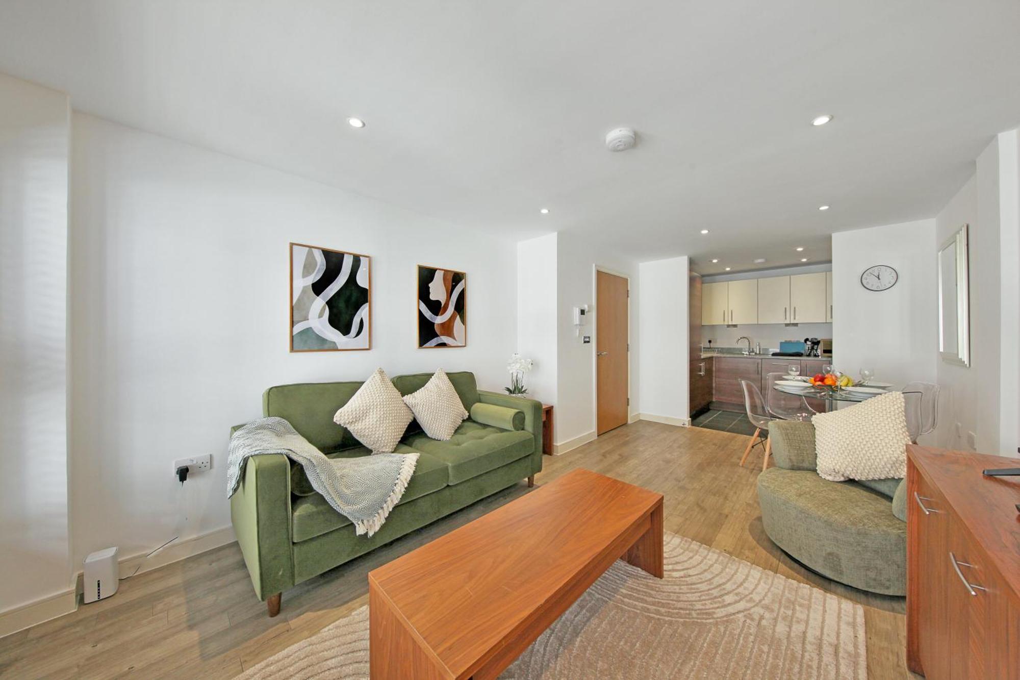 2 Bed Executive Next To Liverpool Street Free Wifi By Aparts Appartement