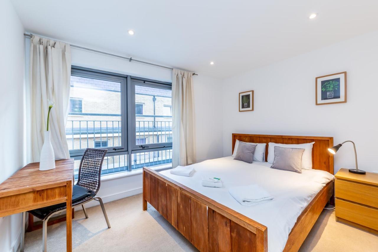 Appartement 2 Bed Executive Next To Liverpool Street Free Wifi By Aparts Londen